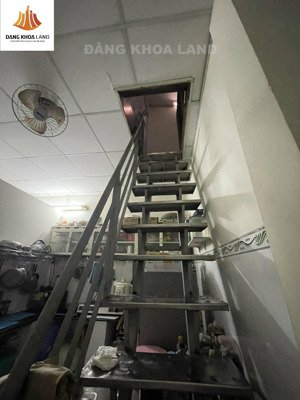 nhà đường 53, hbc, nhà 1 trệt, 1 lửng, thuận tiện ra chợ, đi sân bay