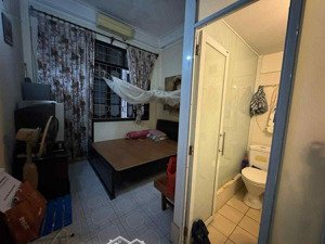 cần bán gấp nhà mặt phố tây sơn, đống đa, vị trí đắc địa nằm ngay ngã tư lớn thái hà, chùa bộc