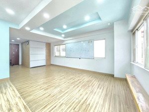 căn hộ trệt 145m² 3 pn 3 tolet 1 phòng khách 1 bếp rất rộng dãi