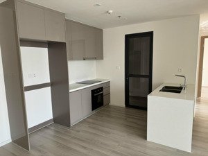 hot! cho thuê gấp căn hộ city garden q. bình thạnh, 30 triệu, 117m2, 2pn, ntcb, view hồ bơi, đn