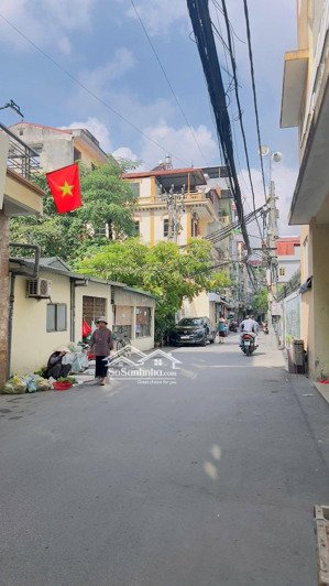 chính chủ gửi bán căn 107m2, phố vương thừa vũ, nhà 4 tầng, mặt tiền 4,5m, giá 31,5 tỷ