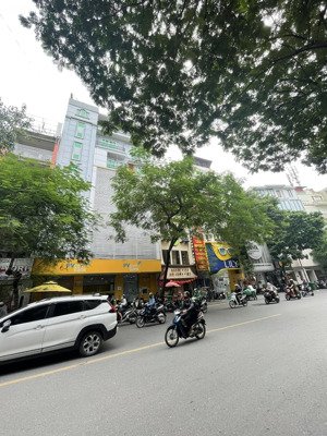 bán nhà mặt phố lê thanh nghị, 457m2, 9 tầng, mặt tiền 14.3m, doanh thu cho thuê 6 tỷ/năm.