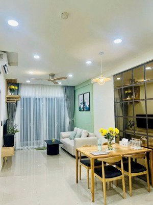 tôi cần cho thuê căn hộ zen tower 70m 2 phòng ngủ, 2wc giá 6tr nhà đẹp ở liền. lh mỹ
