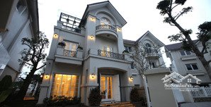 cho thuê biệt thự vinhomes riverside, 70 triệu/th, 300m2, view đẹp, giá ưu đãi