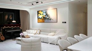 chính chủ cần bán gấp căn góc 3pn golden park - cầu giấy, dt 98m2 full nội thất. giá 10 tỷ sẵn sổ