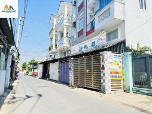 bán nhà 5 tầng đang cho thuê căn hộ dịch vụ thủ nhập cao - đường xe hơi thông sát đại học cảnh sát