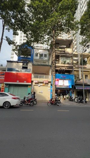 hàng hiếm mặt tiền lý thường kiệt p7 quận 10 dt 5x23m kết cấu 5 tầng giá bán 27 tỷ chỉ 300tr/m2