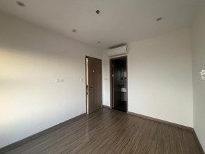 chính chủ bán ch 2pn2wc - 61.4m2 view đẹp, the origami, sổ sẵn chỉ 2,8 tỷ bao thuế phí