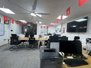 gấp, phố trung kính to, nhà 5 tầng - 296tr/m2. ô tô tránh phân lô, sát phố gara vpkd, dt 106m2. hot