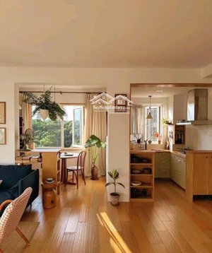 hàng hiếm! tập thể mặt đường nguyễn chí thanh - view hồ ngọc khánh - ô tô đỗ cửa - sổ to - nhỉnh 5t