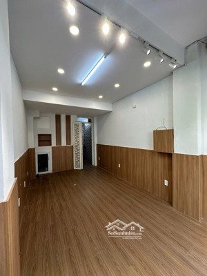 bán nhà 5 tầng âu dương lân q8 2 mặt hẻm thông 9pn 9wc đang cho thuê 30 triệu/th 8 tỷ tl