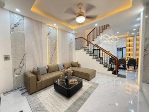 bán nhà riêng kim ngưu dt 43m2 - 2 thoáng trước sau - full nội thất - ngõ thông - chỉ 9.x tỷ
