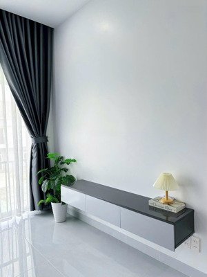 cho thuê nhà ecolakes mỹ phước 6x20 1trệt 1lầu. 4pn 4wc full nội thất mới. 17,5 triệu/ tháng