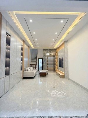 siêu phẩm! phố xã đàn, thang máy xịn, phân lô, ngõ nông, kinh doanh ,20m ô tô, dt 35m2 * 6t,