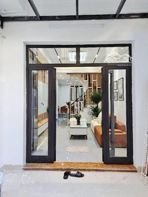 bán nhà 4 tầng kim giang ngõ 3 gác, gần ô tô tránh, giá 8.6 tỷ