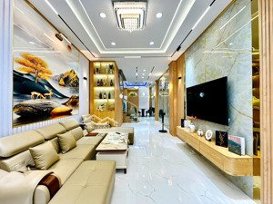 siêu hiếm! góc 2 mặt thoáng hxh + dt tốt: 4.5x14m - 3t - đường lê văn sỹ, p14, q3 - chỉ 11.6 tỷ bl