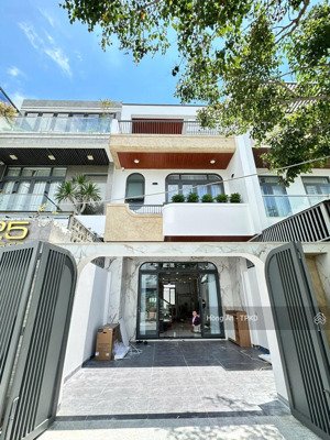 căn nhà cực đẹp vừa hoàn thiện - full nội thất tại kđt mỹ gia - nha trang đường chính số 16 gói 7