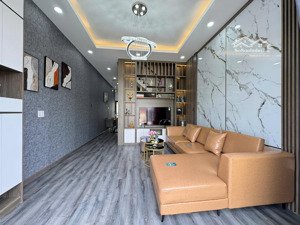 nhà phố shr ngay kcn phước đông, đầy đủ nội thất . cho thuê 10-12tr. giá cực tốt cho nhà đầu tư