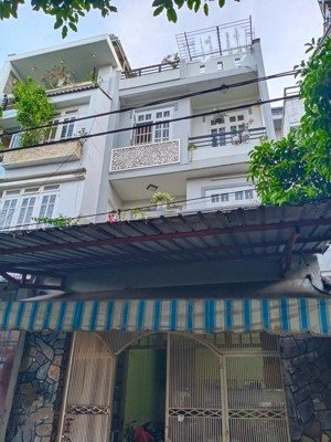 hạ giá 1 tỷ bán gấp mặt tiền huỳnh văn một, 4m x 18.6m