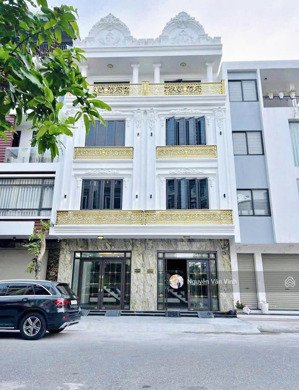 siêu phẩm xây mới có thang máy khu tái định cư sao sáng, ngô gia tự hải an