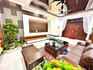 bán nhà phạm tuấn tài - trần quốc hoàn, 2 ô tô tránh, văn phòng, ô tô, cho thuê dòng tiền, 70m2*7t