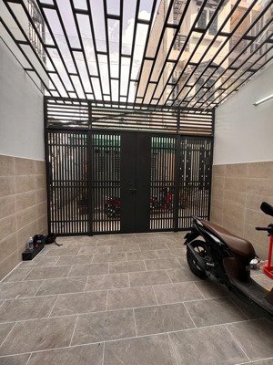 chỉ 10.7 tỷ bán nguyên căn nhà 3 lầu đường bình quới, bình thạnh, tp. hcm