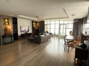 bán căn 3 ngủ 150m2 tòa vinaconex 1- khuất duy tiến, tầng trung, nhà đẹp full nội thất, giá 10 tỷ