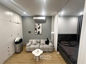 cho thuê studio ~30m2 toà sakura - 7triệu
