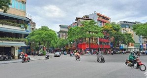 bán nhà lê thanh nghị, 111m2, 5 tầng, mặt tiền 7m, ngõ ba gác, dòng tiền gần 100tr/tháng.