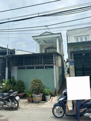 bán nhà mặt phố trần văn giàu, 4,9 tỷ, 110m2 ngang 4,5m 1 lầu kiên cố, 3pn, 2wc