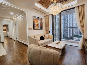 bán gấp căn hộ 3pn landmark plus decor sang đẹp, nội thất mới tinh, sẵn sổ hồng còn thương lượng