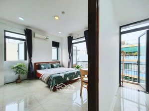 căn hộ full nội thất mới ban công 35m2 ngô đức kế ngay chợ bà chiểu gần phú nhuận, quận 1, quận 3