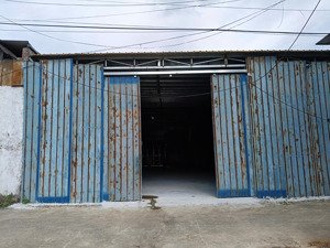 ct kho xưởng đường bờ tây sông nhuệ, cổ nhuế, bắc từ liêm dt 460m, xe 10t vào, điện 3fa, nước sạch.