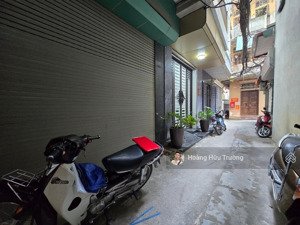 bán nhà phố đào tấn - ba đình dt 45m2 6 tầng thang máy - 25m ra phố - dân xây chắc chắn!!!