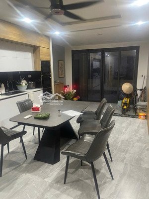 giảm chào! phố xã đàn, ngõ nông, gần phố, cách ô tô 20m, dt 65m2*7t