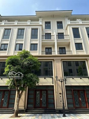 bán liền kề vịnh tây 75 m2, cạnh chung cư masteri , công viên,ngay trung tâm thương mại parkingzone