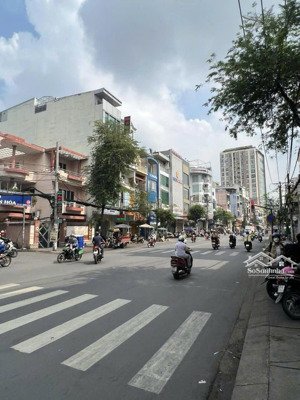 mt gò dầu, q. tân phú gần aeon mall. dt: 11.5m x 41.5m. nở hậu rất đẹp. kc: cấp 4. giá: 41 tỷ