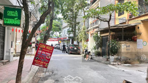 bán nhà phân lô ngõ 629 kim mã - dt 45m2 5 tầng - ô tô đỗ cửa. dân xây chắc chắn!!!