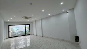 bán nhà thang máy 7 tầng, xe tải tránh, 2 ô tô đỗ trong nhà, 71m2 hoàng mai