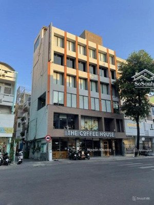 siêu phẩm giá đầu tư!! ngay mặt tiền quốc hương (dt: 7 x 28m) ctxd: hầm 7 tầng - giá 40 tỷ