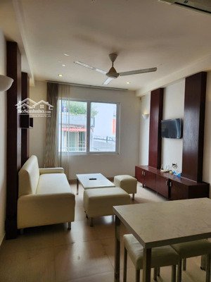 bán nhà 3 tầng đang cho thuê căn hộ hẻm đường nguyễn thiện thuật ngay biển lh 