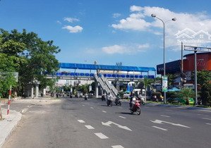 vip! bán đất tặng nhà 2 tầng 500m2 - 45,49 tỷ - mt nguyễn tri phương - q. hải châu