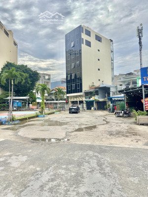 bán toà nhà chdv mặt tiền nguyễn văn linh - q7 - 8x20m hầm 7 tầng - hdt 250tr/tháng - giá 39 tỷ tl