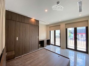 cho thuê căn hộ 2 ngủ 1 khách rộng 60 m2 đủ đồ mặt đường kim đồng, hoàng mai - oto đỗ cửa