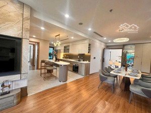 quỹ căn bán mới nhất 6th element t9/2025.dt 109 - 87 - 83 -60m2 view hồ thoáng đẹp. lh 0911,717,886