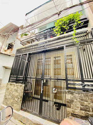 căn góc siêu đẹp lê văn sỹ 55m2 (4x14m) - chỉ 6.x tỷ