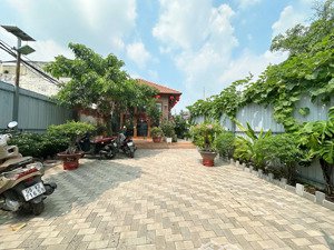 bán biệt thự tại đông hưng thuận, q12, hcm chỉ với giá ưu đãi 40 tỷ, 1226m2