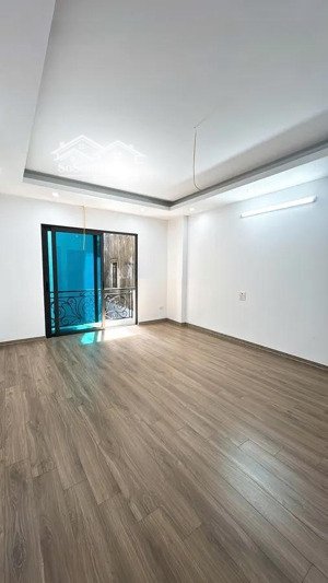 - đông thiên - vĩnh hưng - siêu phẩm nhà 5 tầng mới tinh đang hoàn thiện thiết kế hiện đại .công