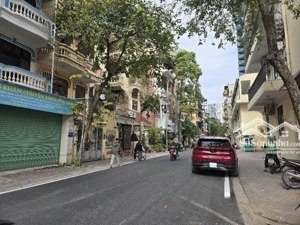 bán nhà yên hòa, cầu giấy 44m2, 9 tỷ, thang máy, gần ôtô, công viên cầu giấy, nhà mới long lanh