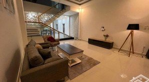 bán nhà 2 tầng hòa xuân hướng đông mát mẻ trần kim xuyến 6,x tỷ, lh chính chủ 